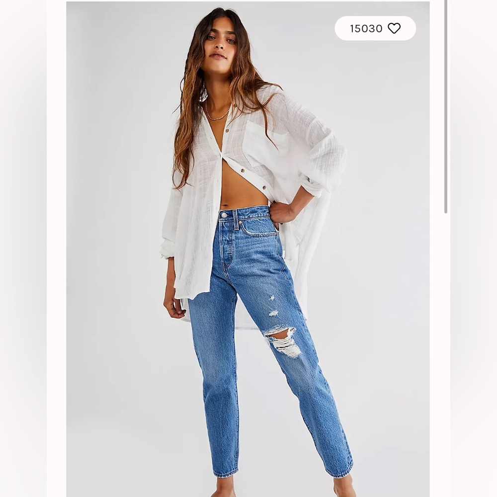 Levi’s Wedgie Fit- SZ 25- NWT
